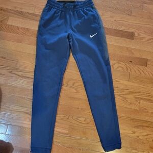 Nike Women's Therma-Fit  Jogger Pants